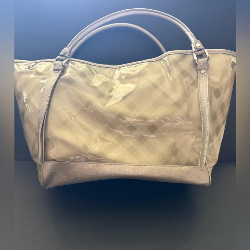 Burberry metallic leather trim pvc bag - Picture 2 of 14